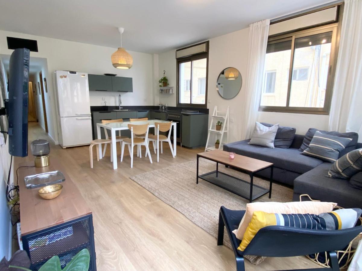 Apartment Sea Tel Aviv